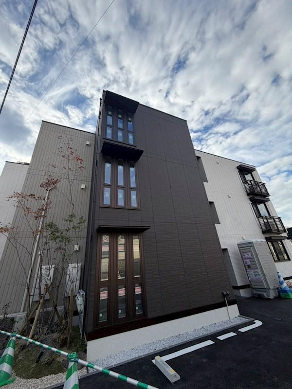 D-ROOM半道橋