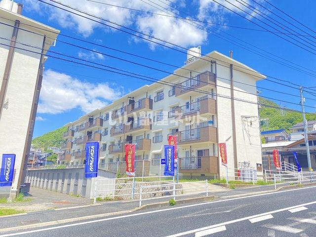 ヴィラナリー三原3号棟