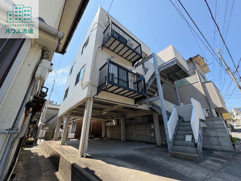 ランドハウス