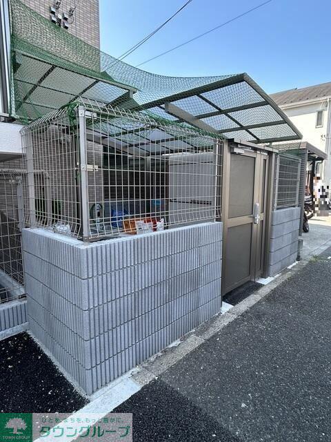 アベニューA