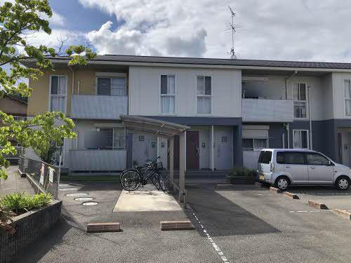シャーメゾン天野