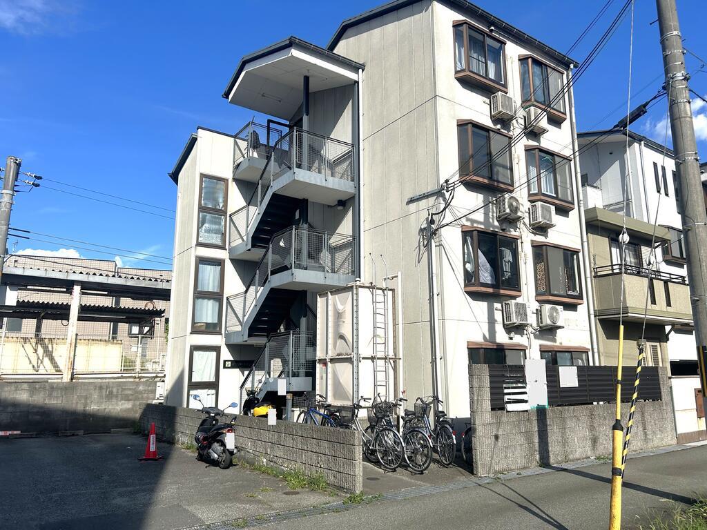 アパートメント亀岡