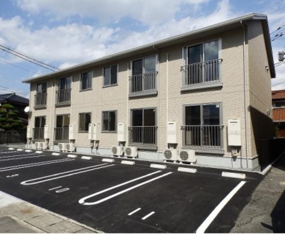 山口県防府市 2階建 築8年