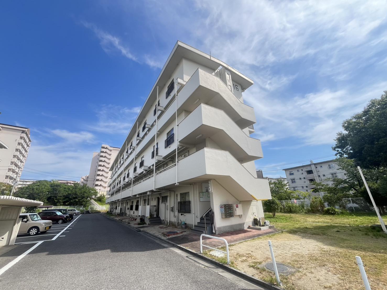 明舞第6団地16号棟