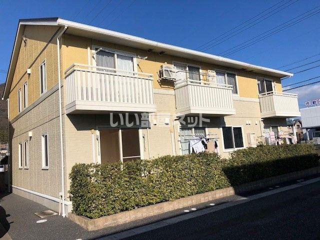ロイヤルタウンおがせA棟