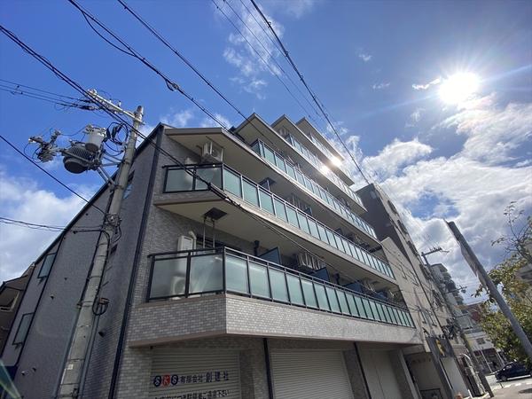 エムパークウエスト