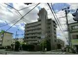 レヴェヴィラージュ