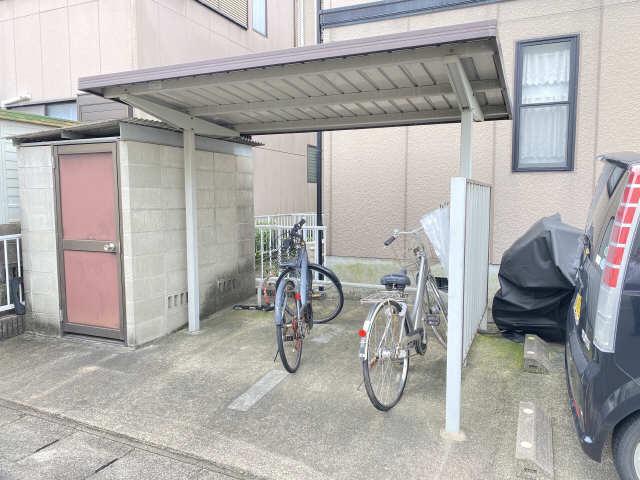 ファミール堀部III A棟