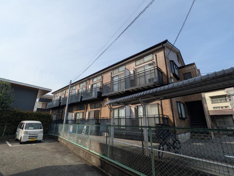 カーサ井尻
