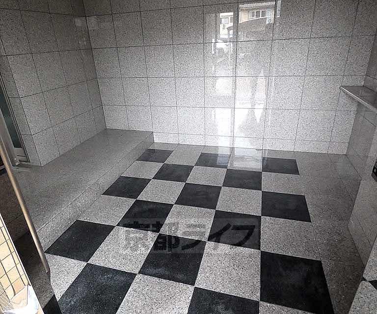 グラニーレ聚楽