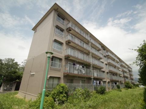 清和台団地22号棟