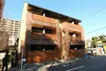東京都台東区上野桜木の建物