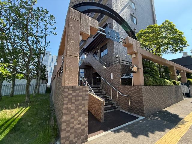 ライオンズステーションプラザ新札幌