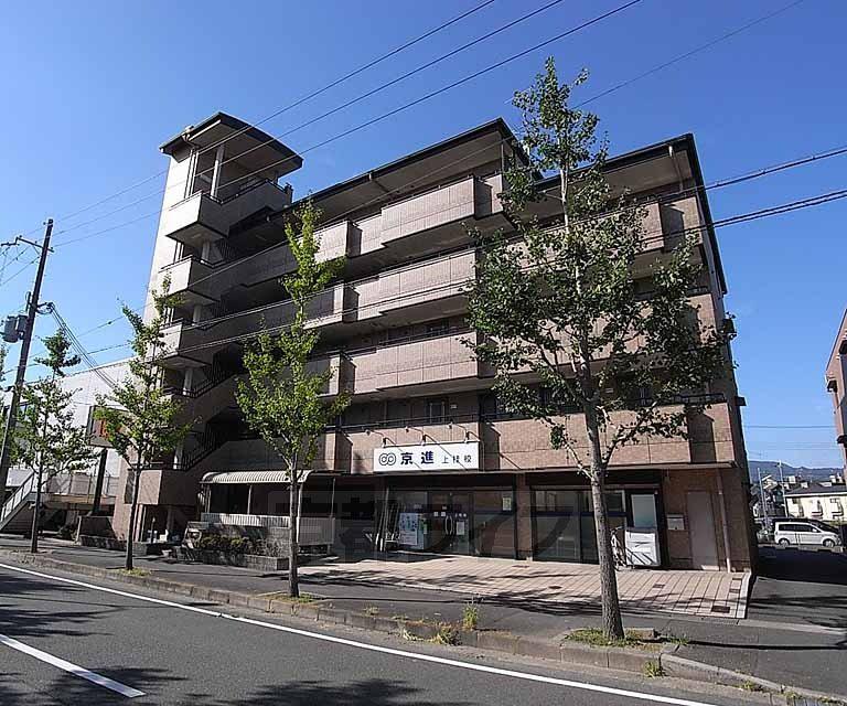 ラスヌベス