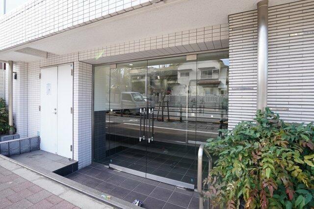LE-LION IKEBUKURO