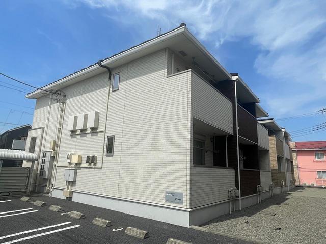 リバージュ厚木III
