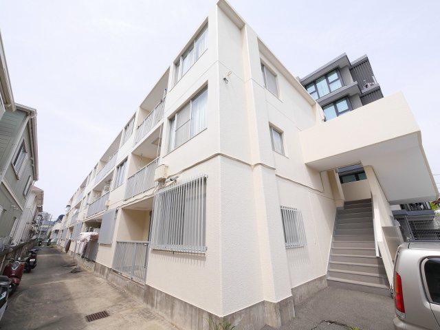 フラット鈴木