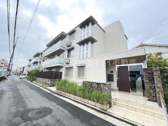 LARGO EBISU