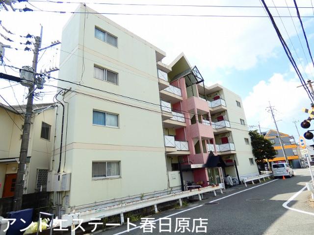 プレスト都府楼前