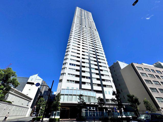 ディーグラフォート大阪N.Y.タワーHIGOBASHI