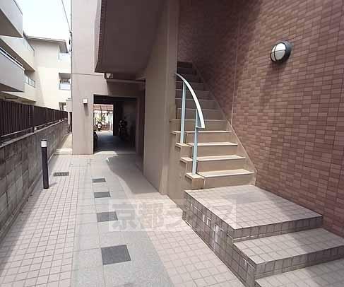 プルーリオン西桂