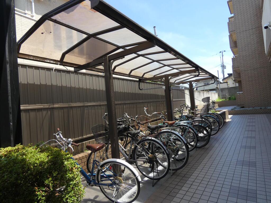 ロイヤルヒルズ台原I