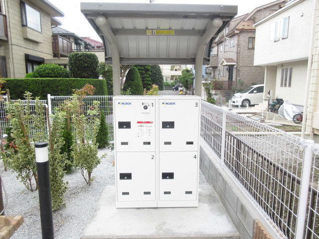 リヴァーサ鶴川