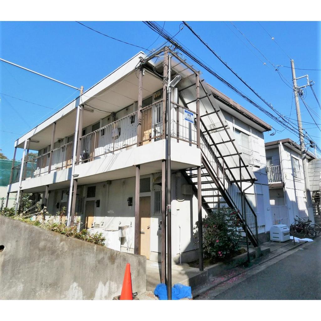 ハイツ城山A