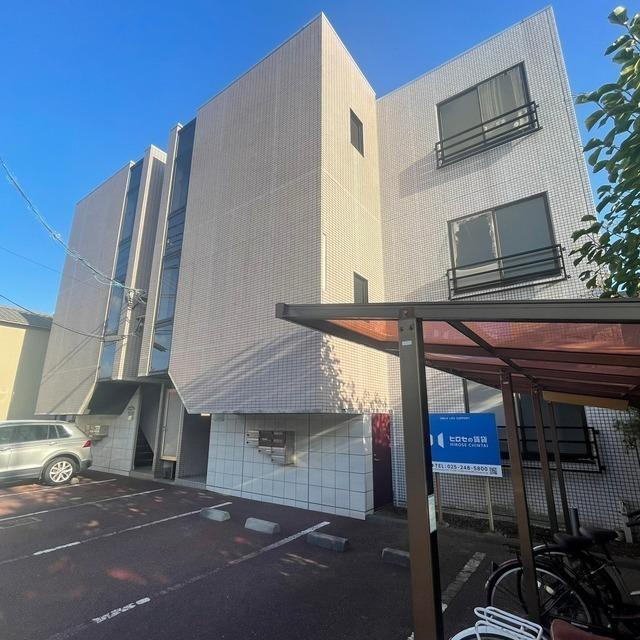 タウンハウス金衛町