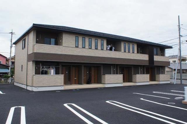 ＪＲ両毛線 伊勢崎駅 徒歩20分 2階建 築8年