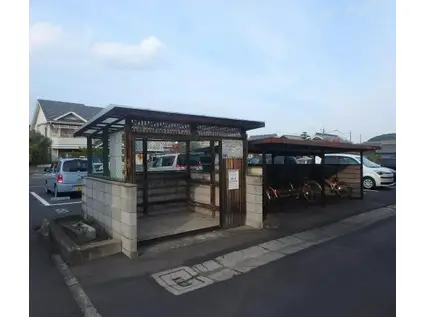 亀山ビル100(3LDK/3階)の外観写真