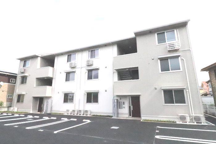 ヒルズ石和 B棟