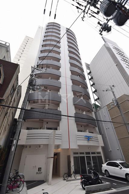 セレニテ梅田EST