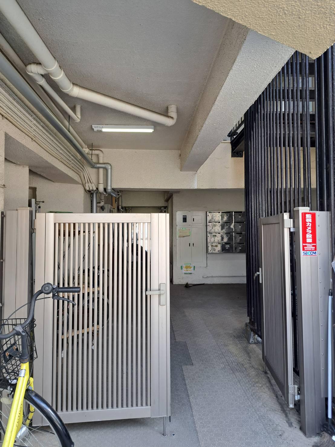 マルトミ渡田向町