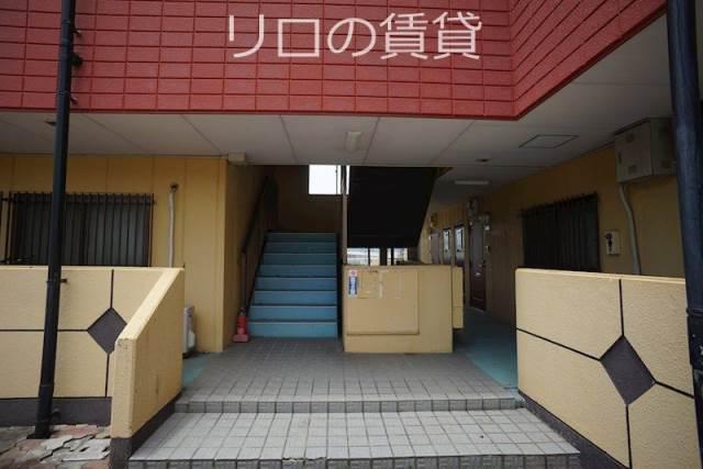 屋戸ハイツ