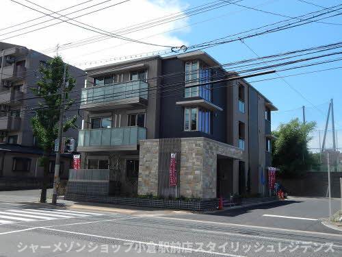 シャーメゾン境川