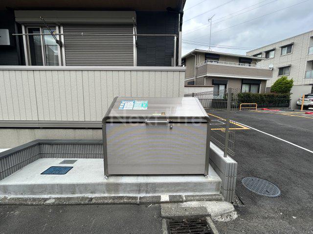 ディー パイナ 日吉本町2