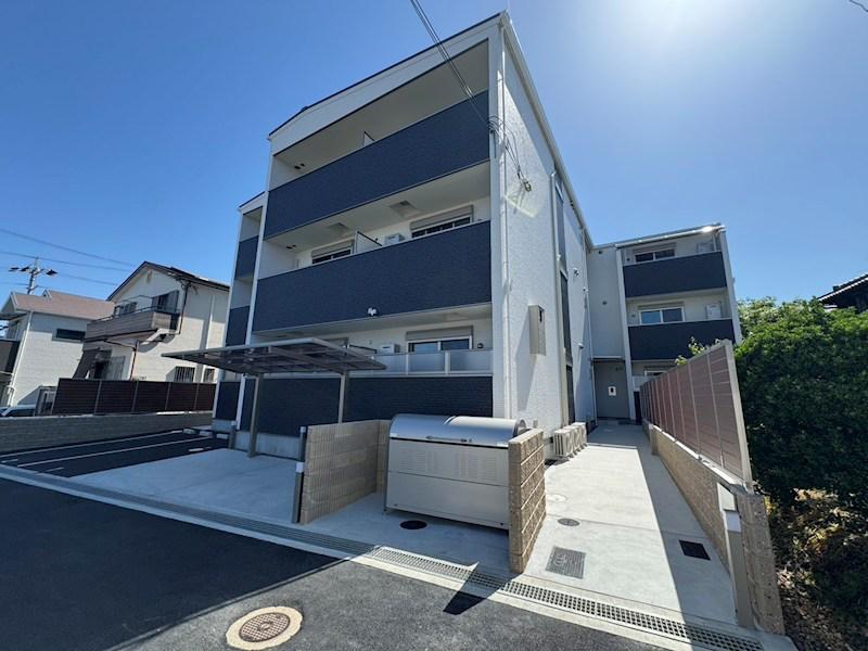 クリエオーレ秦町