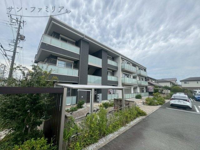 ラ・シャルール