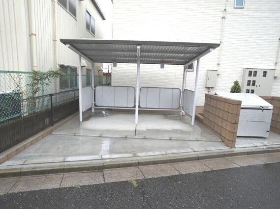 フレール与野本町七番館