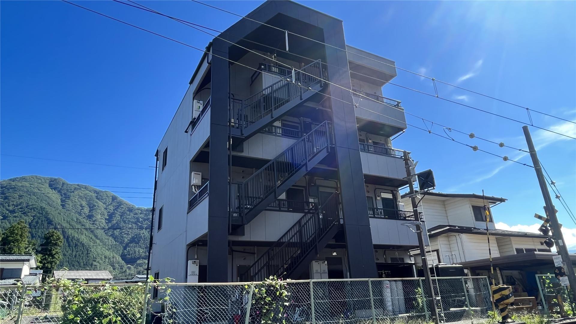 CORDONA8(1K/3階)の外観写真
