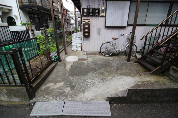 土屋アパ-ト