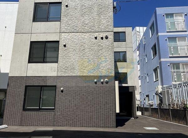 カヌレ菊水