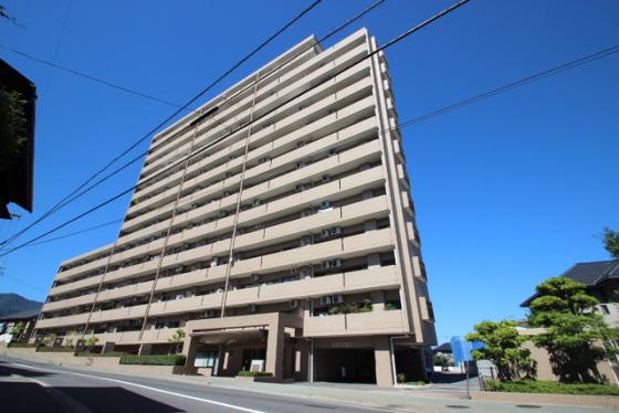 ロイヤルシャトー新宮苑