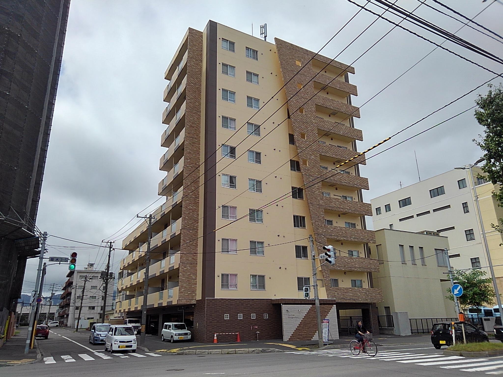 パルティーレ南郷通