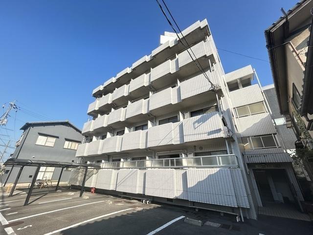 ロイヤルメゾン古江(1K/4階)