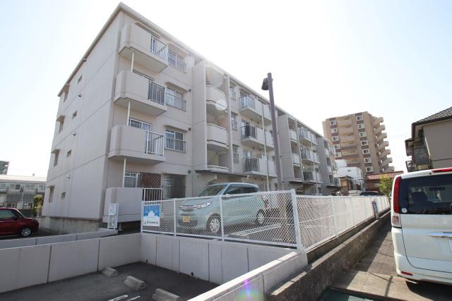 グレイス茶屋ヶ坂駅前