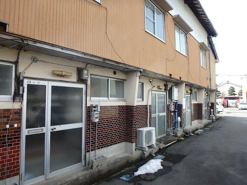 岡森アパート