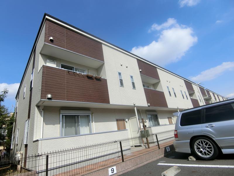 クロバーハイツB棟