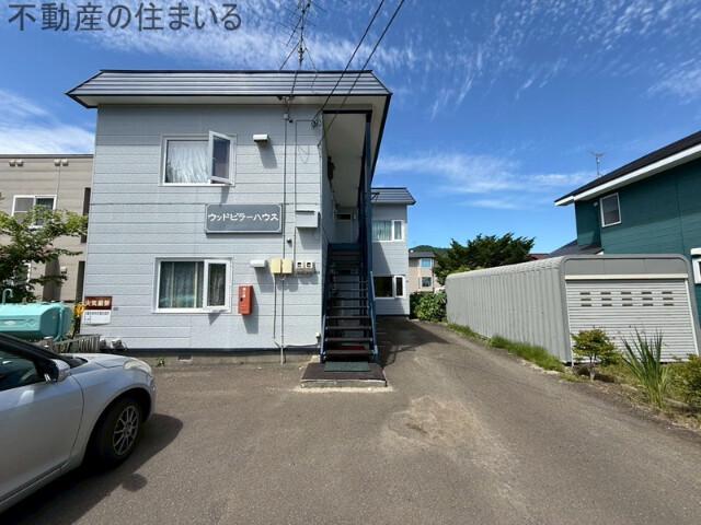 ウッドピラーハウス
